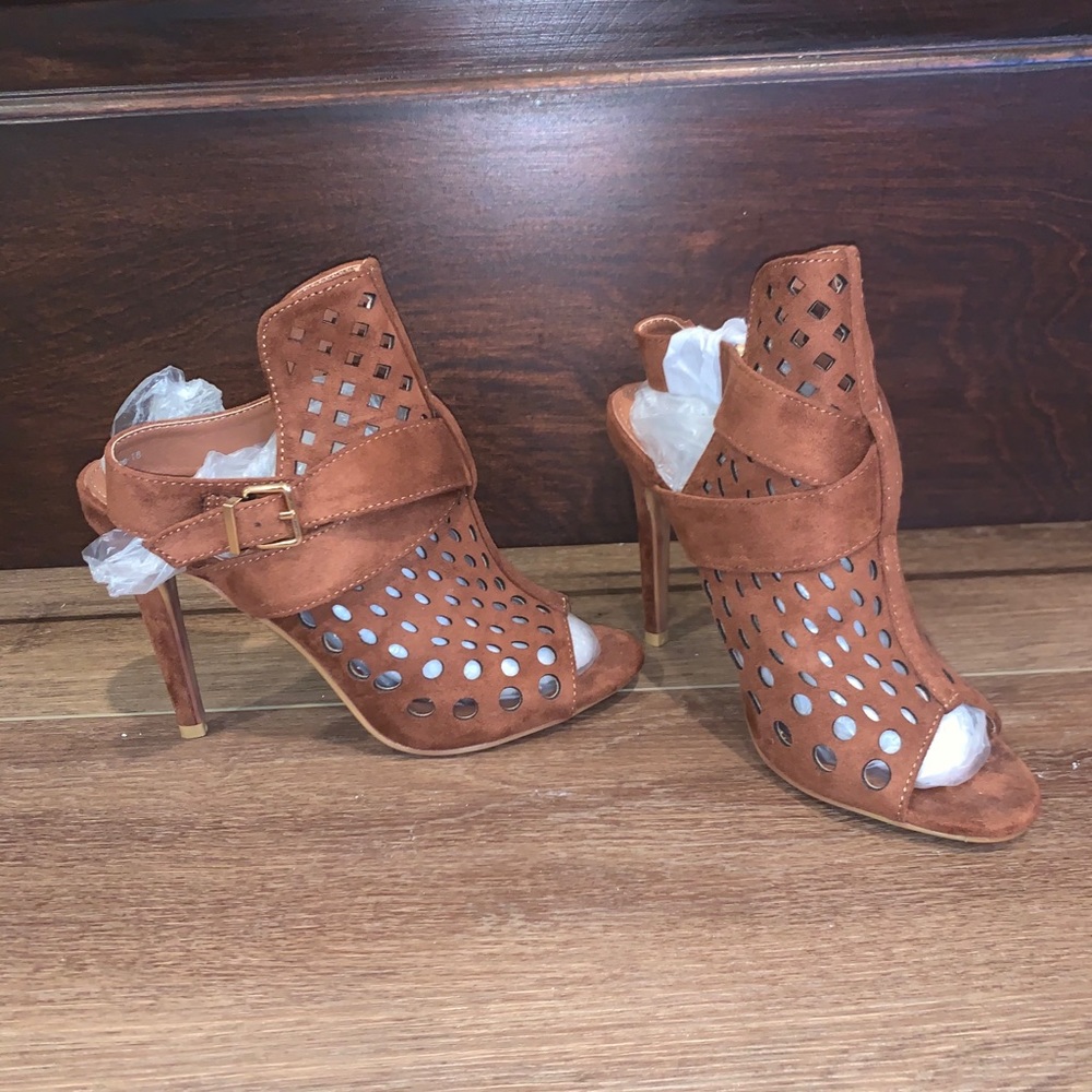 Brown Open-Toe Heels with Buckle